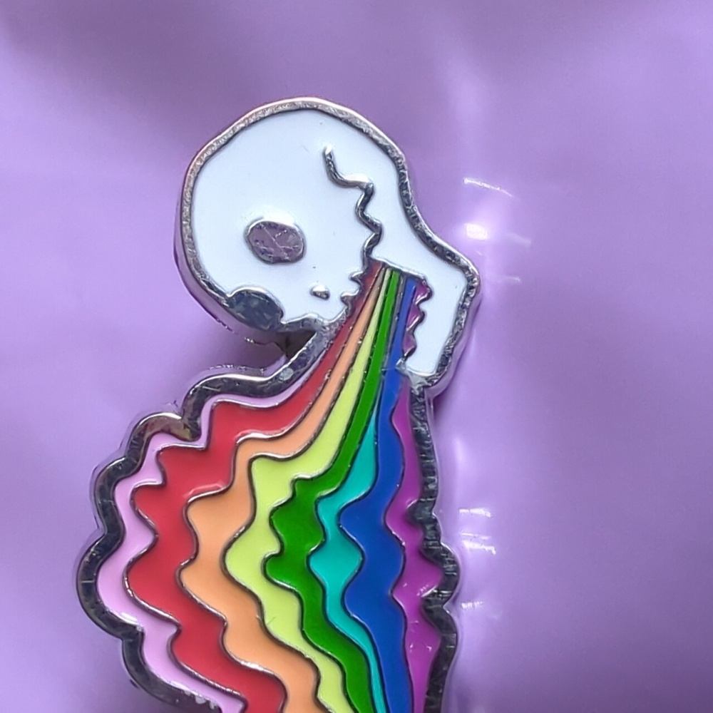 Queer Pin Set - Picture 5 of 7